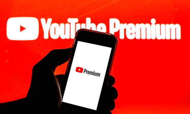 YouTube 
