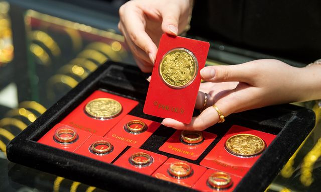 Giá vàng nhẫn trơn, vàng miếng sáng 20/8 tăng mạnh nhất trong 2 tuần tại SJC, PNJ, Phú Quý, Bảo Tín Mạnh Hải, Mi Hồng,... 