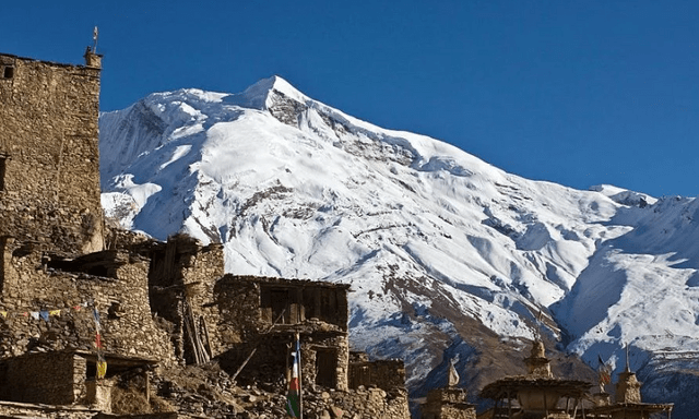 Lở tuyết ở Nepal, 14 người mất tích, 2 thi thể đã được tìm thấy