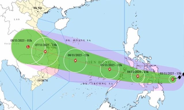 Nghệ An ra công điện ứng phó với bão số 13