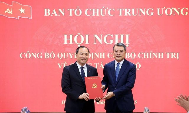 Ông Hoàng Trung Dũng giữ chức Phó Trưởng ban Tổ chức Trung ương