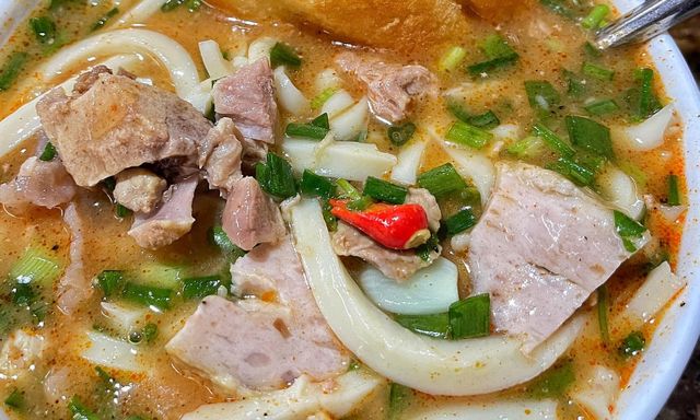 Đến Nghệ An, nhất định phải thưởng thức món cháo canh!