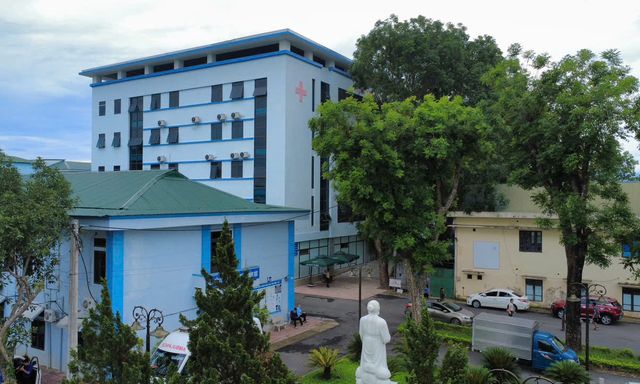 Trung tâm Y tế Hương Sơn (Hà Tĩnh) khai thác sử dụng nhà 5 tầng phục vụ khám chữa bệnh