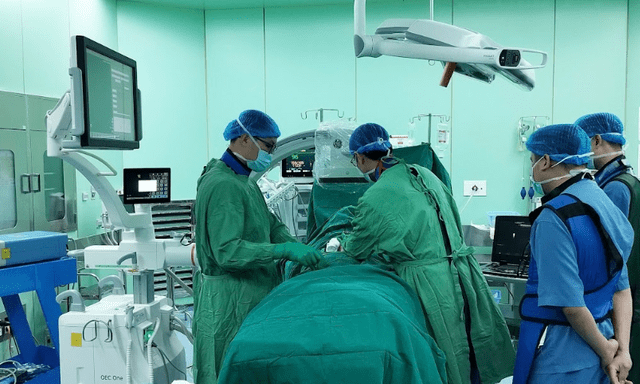 BV ĐK TP Vinh thành lập đơn vị chống đau - khám, điều trị chuyên sâu các bệnh lý đau mạn tính, đau do bệnh lý thần kinh, cột sống, cơ xương khớp