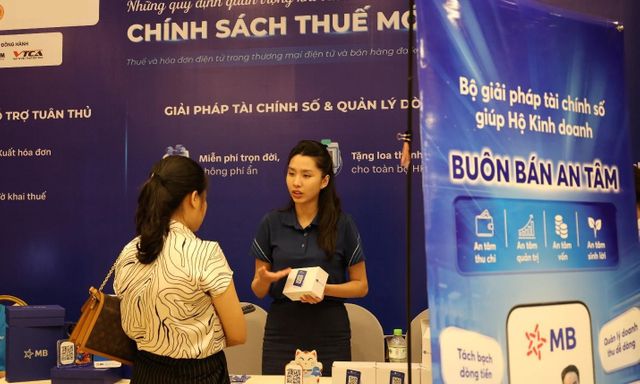 MB đồng hành cùng hộ kinh doanh hướng tới quản lý thuế hiện đại