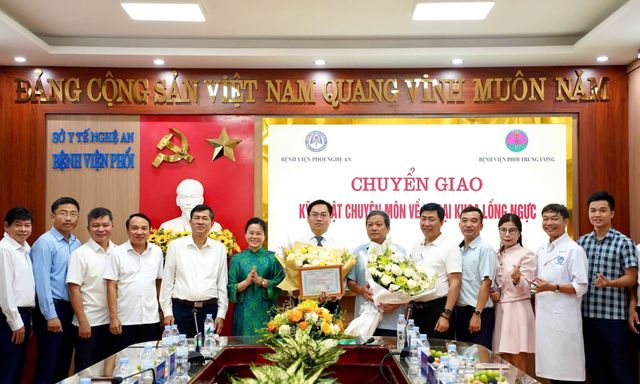 Bệnh viện Phổi Trung ương chuyển giao kỹ thuật chuyên môn về ngoại khoa lồng ngực cho Bệnh viện Phổi Nghệ An
