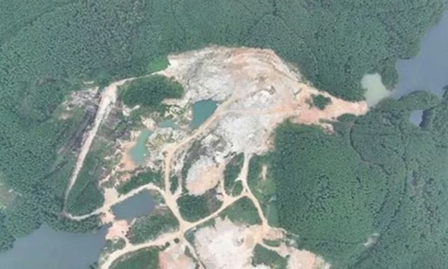 Xử phạt mỏ khai thác đá quý lấn chiếm đất nông nghiệp