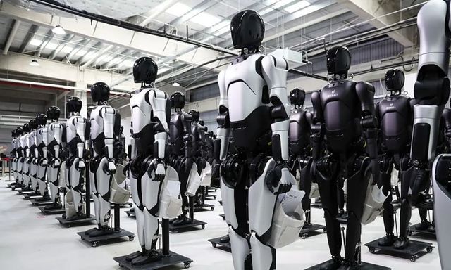 Trung Quốc ra mắt dịch vụ cho thuê robot hình người để làm việc, kể cả ma chay cưới hỏi...