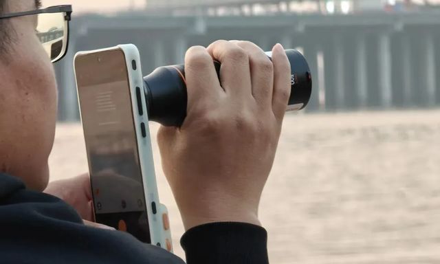 OPPO Find X9 Ultra lộ diện cùng ống kính rời mới, tham vọng zoom quang xa chưa từng thấy trên smartphone