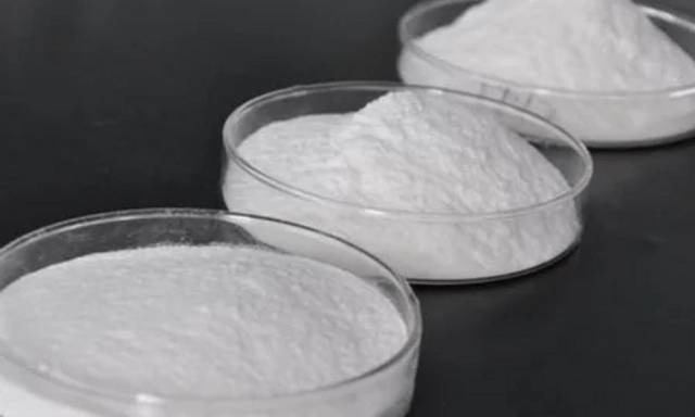 Thứ nhìn như muối nhưng là khắc tinh của ẩm ướt: Giá vài chục nghìn, cứ trời nồm là bán chạy