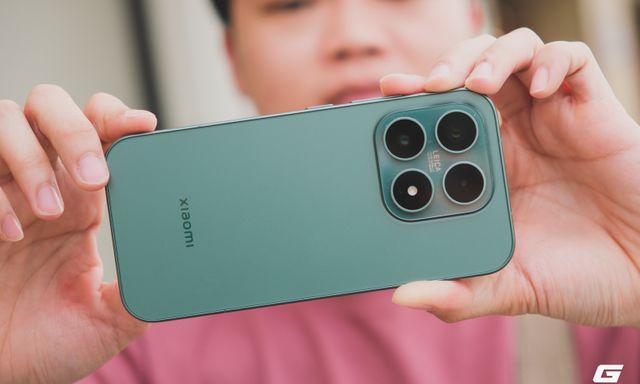 Điện thoại nhỏ gọn đáng mua nhất của Xiaomi: Thiết kế cao cấp, chip khoẻ, pin lớn nhất, cầm lên là chỉ muốn dùng luôn, giá sale chỉ hơn 20 triệu