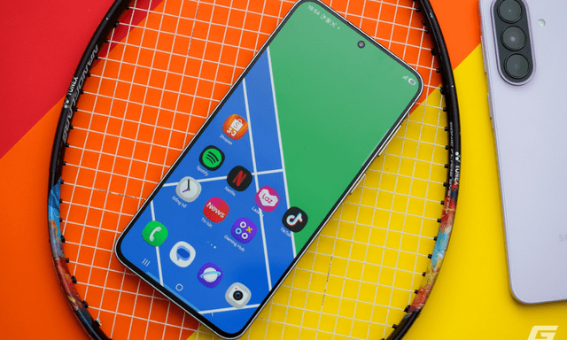 Bạn bè nói “sắm điện thoại để học tốt hơn” là vớ vẩn, tôi chứng minh điều ngược lại chỉ bằng 1 thao tác