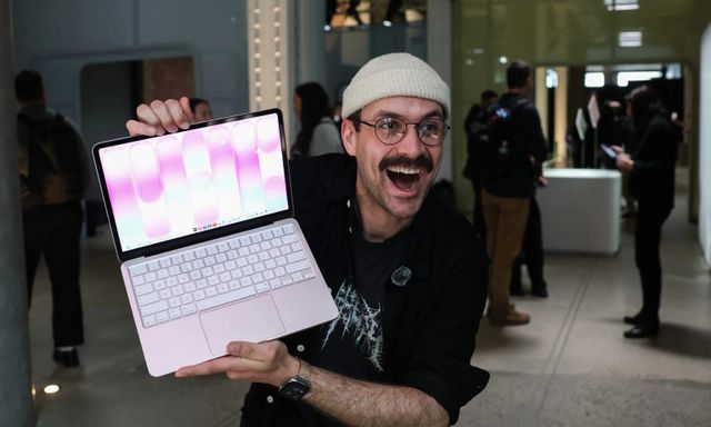 Mac vs Windows đang lặp lại kịch bản iPhone vs Android, và hãng nào sẽ chịu thiệt nhất đã có thể đoán trước