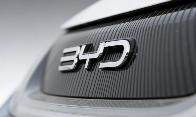Doanh số vượt mặt Tesla nhưng lợi nhuận sụt giảm trầm trọng, BYD đã cắt giảm 100.000 công nhân