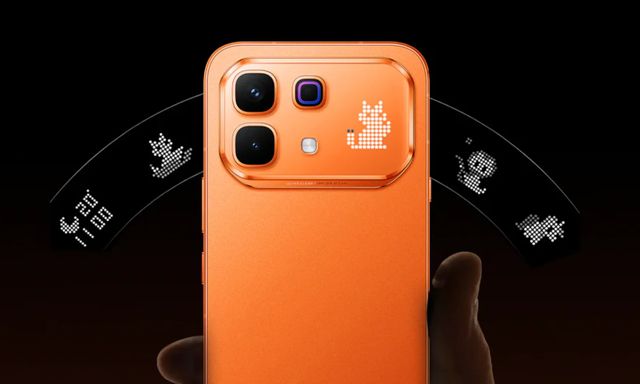 Lại có điện thoại 