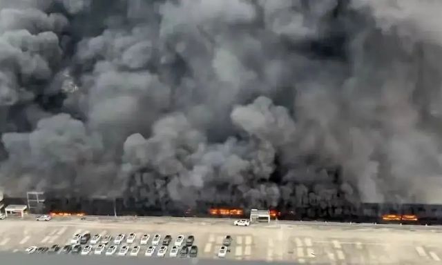 Cháy lớn gần bãi xe thử nghiệm trong nhà máy xe điện BYD ở Trung Quốc: Đằng sau thiệt hại là điểm yếu về an toàn!