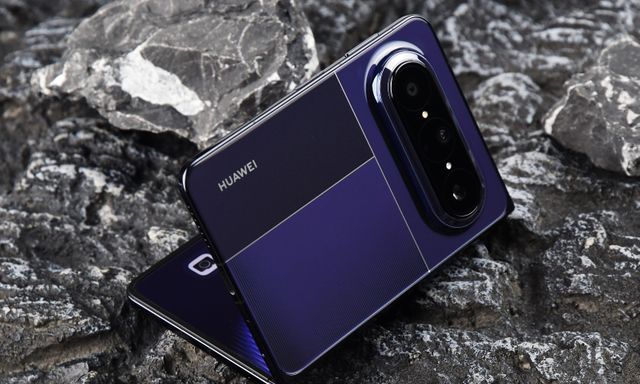 Huawei làm smartphone gập 