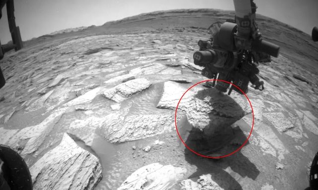 Suýt mất trắng hàng trăm triệu USD: NASA giải cứu tàu Curiosity khỏi sự cố tồi tệ nhất trên Sao Hỏa