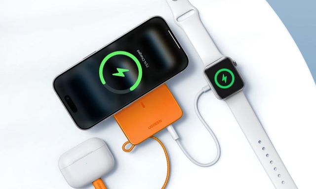 Pin dự phòng tích hợp cáp sạc, màn hình của Ugreen thêm màu mới hợp iPhone 17 Pro, giá khoảng 1 triệu