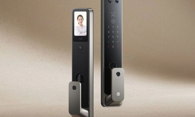 Xiaomi ra mắt khóa cửa thông minh có nhận diện khuôn mặt 3D, pin dùng 8 tháng, giá khủng hơn 10 triệu