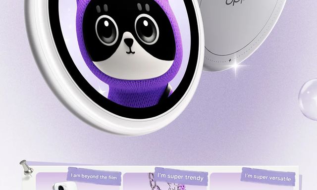 OPPO hé lộ phụ kiện lạ: Màn hình selfie tròn xoe gắn lưng điện thoại, kết nối không dây, gắn lên vòng cổ, túi xách cũng được
