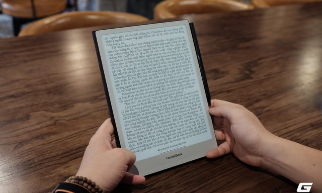Trên tay nhanh PocketBook InkPad One: Màn hình 10.3 inch, thiết kế siêu mỏng, nhưng nói không với Android!