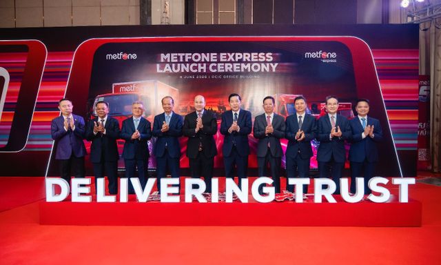Viettel Campuchia khai trương dịch vụ logistics Metfone Express