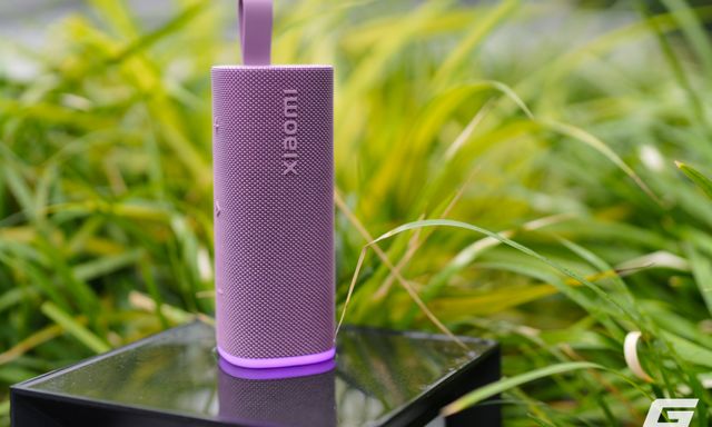 Trải nghiệm Xiaomi Sound Play: Nhỏ gọn, bền bỉ, đèn vô cực nháy theo nhạc, chất âm dễ nghe, giá từ 1.4 triệu