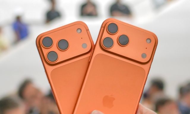 iPhone 16e, 17 và iPhone 17 Pro Max giảm giá còn từ 11,99 triệu đồng đến hết 31/7