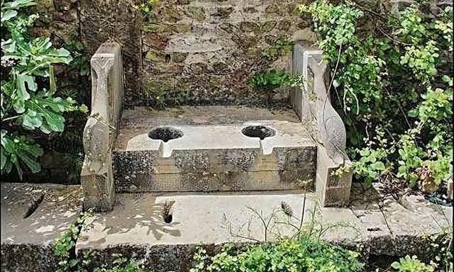 Giải mã bí mật trong nhà vệ sinh 2.000 năm tuổi: Vì sao bê tông La Mã cổ đại càng 