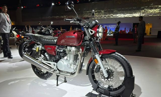 Honda CB500 chốt lịch trình làng: Cỗ máy hoài cổ 501cc ngáng đường Royal Enfield, sẵn sàng tạo cơn sốt mới đè bẹp các đối thủ phân khối lớn