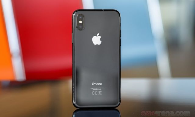 Chiếc iPhone huyền thoại này vừa biến thành đồ cổ
