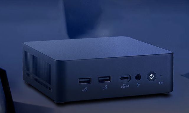 Asus ra mắt mini PC VM61 chỉ 0,66 lít, cấp nguồn qua USB-C là chạy, giá từ 15 triệu