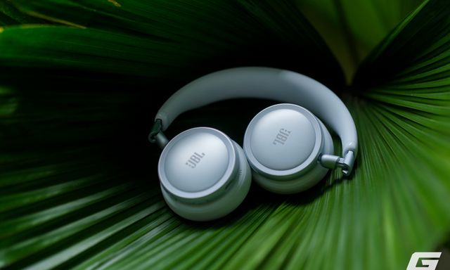Dùng thử JBL Live 680NC: Bass mạnh, chống ồn tốt, pin 80 giờ, ngoại hình rất hợp gu giới trẻ