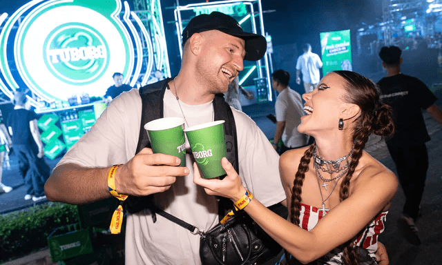 Khi biểu tượng lịch sử gặp nhịp đập điện tử: bia Tuborg cùng hơn 4.000 raver 