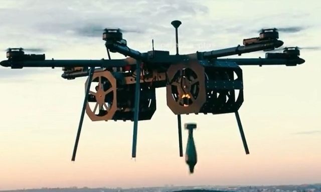 Ngỡ ngàng trước công nghệ mới trong mẫu UAV của Ukraine