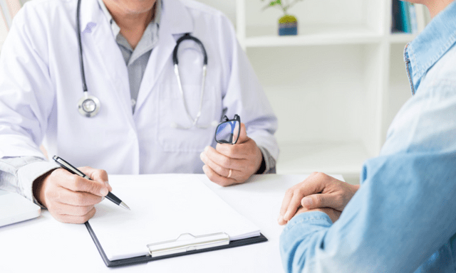 Đi khám, người đàn ông 35 tuổi bàng hoàng phát hiện ung thư 