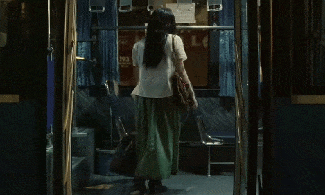 Phim Tết hay đến mức được tăng 130% suất chiếu, lội ngược dòng ngoạn mục gây bão MXH