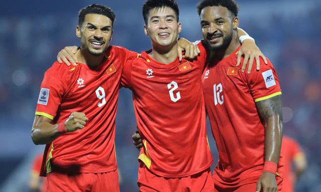 Thắng 3-1, ĐT Việt Nam khiến Malaysia 12 năm nếm mùi thất bại trên sân khách