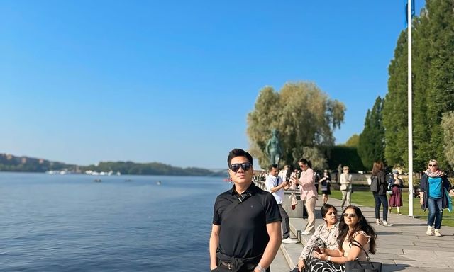 Nam NSND, giám đốc có học hàm Tiến sĩ: Tuổi 55 phong độ và hôn nhân khắc khẩu với vợ cũng là NSND