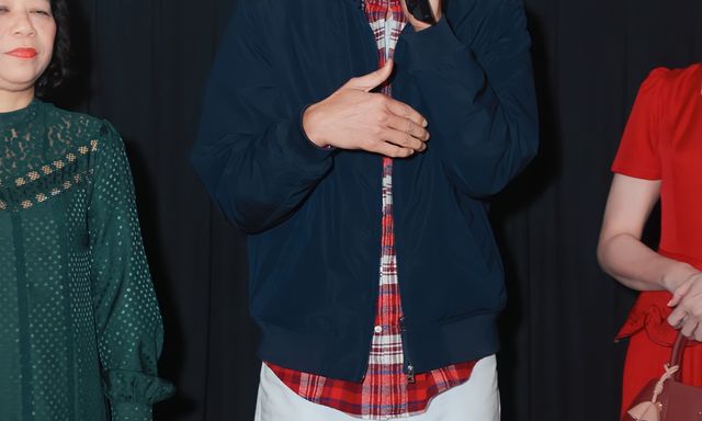 Quang Tuấn: “2 bạn cascadeur nhanh trí lao người vô đỡ cho tôi, cứu tôi một mạng”