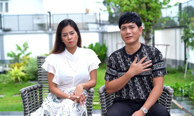 Ca sĩ được vợ tặng tượng Thần Tài bằng vàng: 1 vợ 5 con, chán biệt thự 1.200 m2 liền xây nhà phố 5 tầng