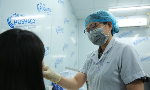 Người phụ nữ xét nghiệm ADN tìm bố cho con, kết quả khiến tất cả sững sờ