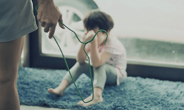 Điều đáng sợ phía sau những vụ bạo hành trẻ em liên tiếp gần đây 