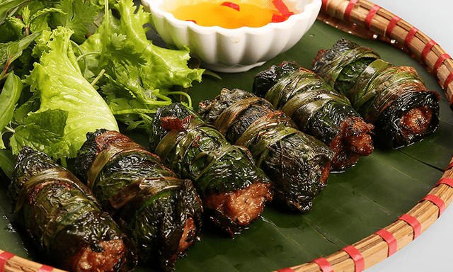 Loại lá dùng để cuốn chả là vị thuốc Nam nổi tiếng: Rất tốt cho cho tiêu hóa và xương khớp