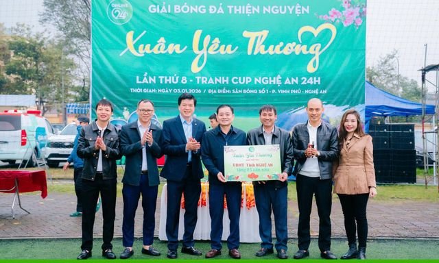 Xuân Yêu Thương lần thứ VIII trao 10 căn nhà tình nghĩa và lan tỏa hơi ấm đến xã Minh Hợp