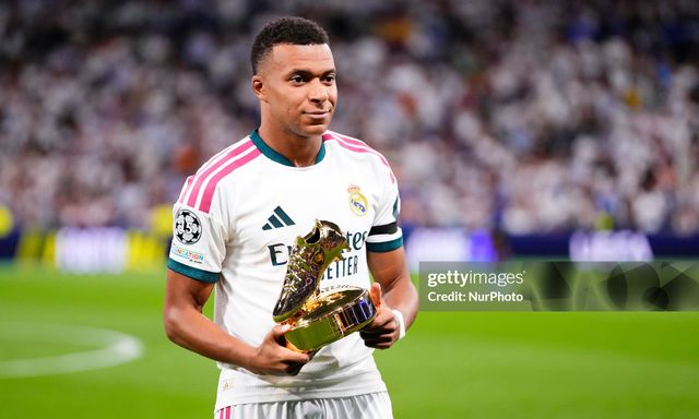 Real Madrid bất ngờ 