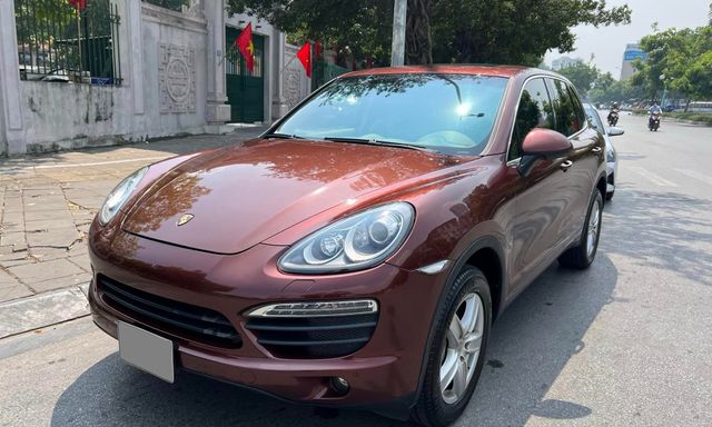 Rao Porsche Cayenne máy V8 chỉ ngang giá Mazda CX-5, người bán chia sẻ: Vừa bảo dưỡng hết 100 triệu, khẳng định vẫn 'hoạt động tốt'