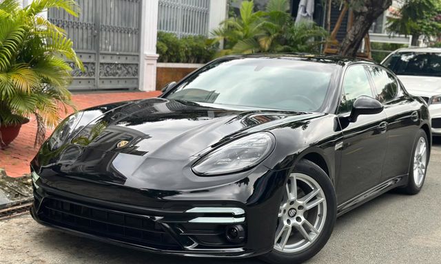 Porsche Panamera 2011 rao bán gần 1 tỷ: Đầu xe nâng cấp giống đời mới, người bán khẳng định xe nguyên bản, chấp 'mọi thầy thợ giỏi nhất đến xem'