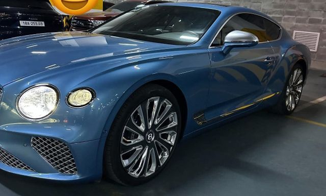 Xe siêu sang Bentley hàng độc được rao bán 18 tỷ đồng, cứ 1km chủ cũ lại chịu lỗ 2 triệu đồng